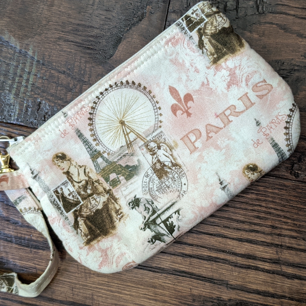 Artist-Made PARIS Eiffel Tower Padded Fabric Zippered Wristlet Clutch Bag Purse
